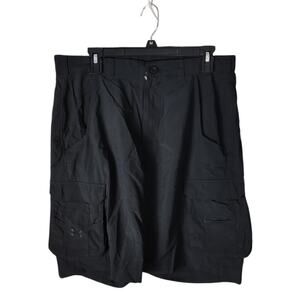 Under Armour Cargo Shorts NWT men's 34